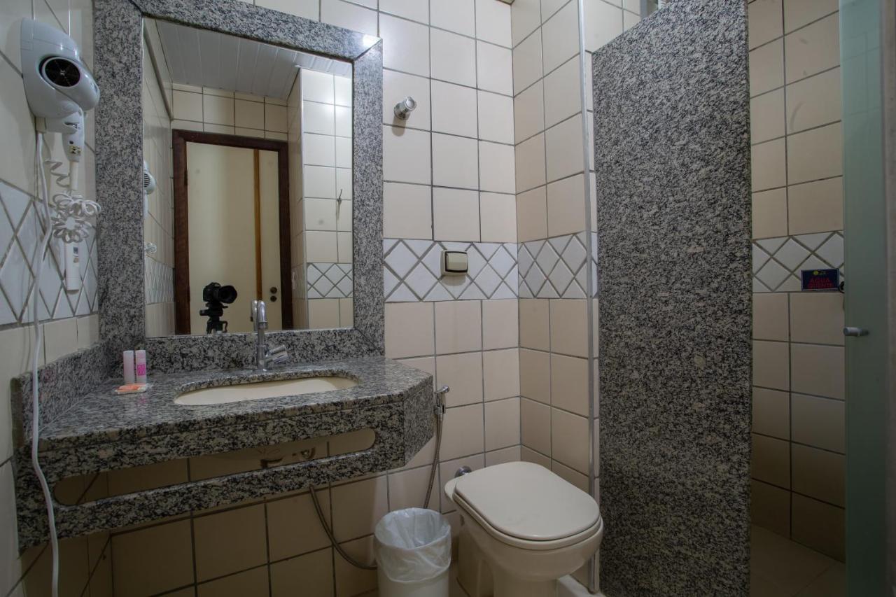 Hotel Apollo Uberlândia Buitenkant foto