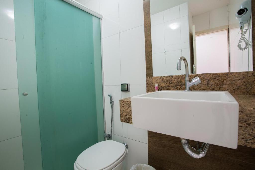 Hotel Apollo Uberlândia Buitenkant foto