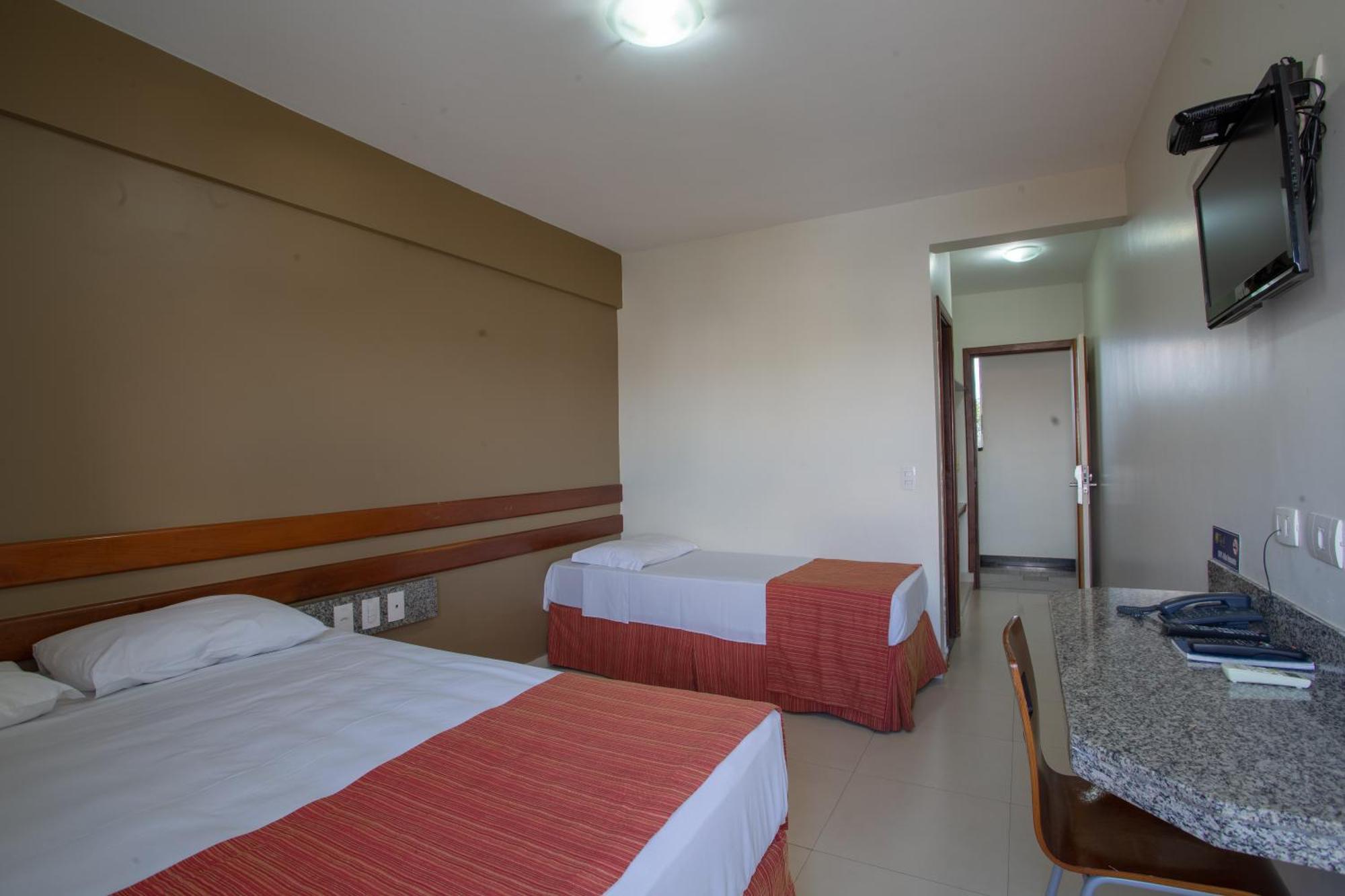 Hotel Apollo Uberlândia Buitenkant foto