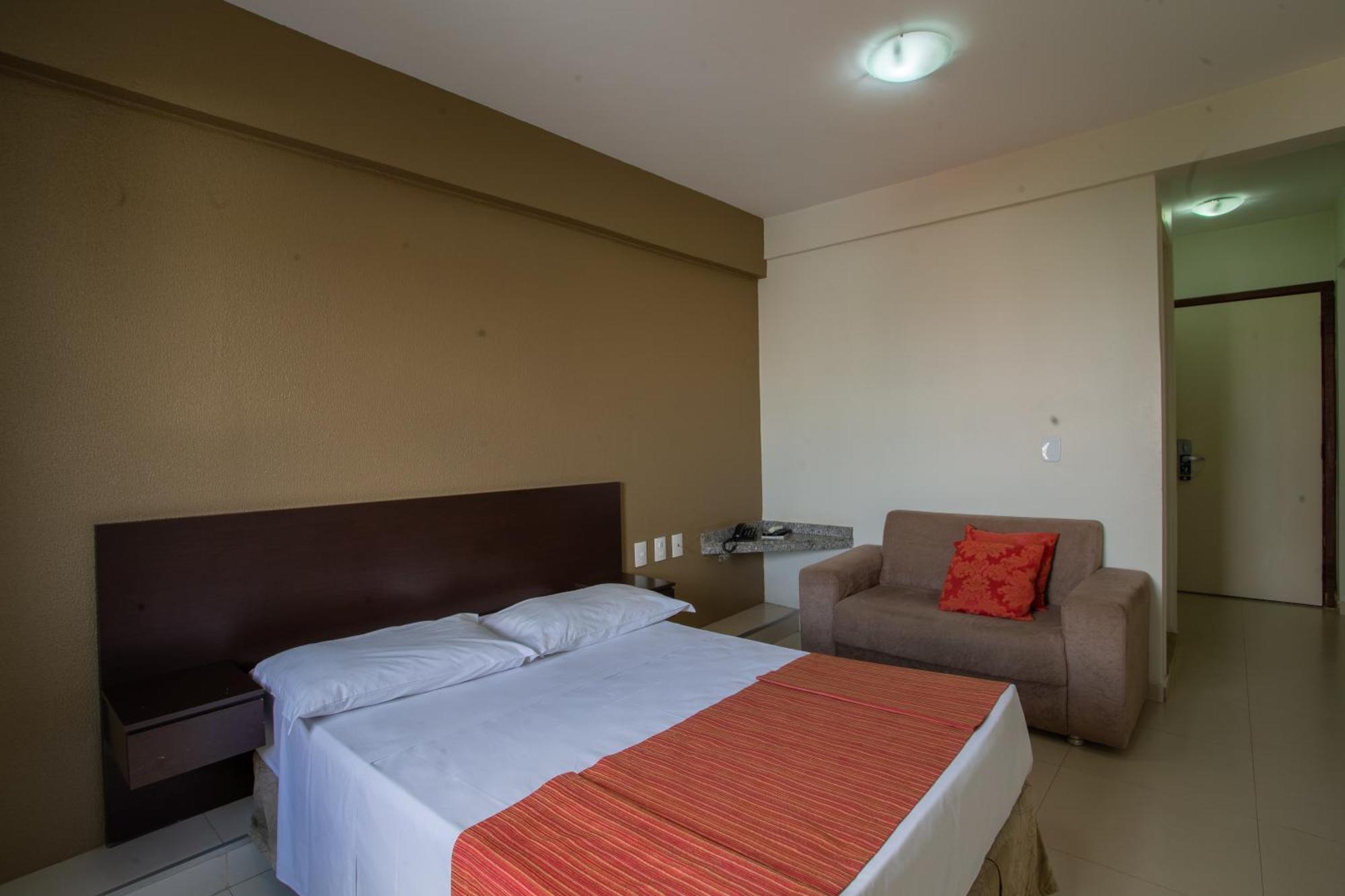 Hotel Apollo Uberlândia Buitenkant foto